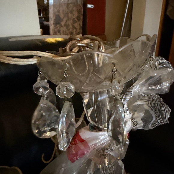 Antique five glass arm crystal chandelier, with prisms - Picture 7 of 13